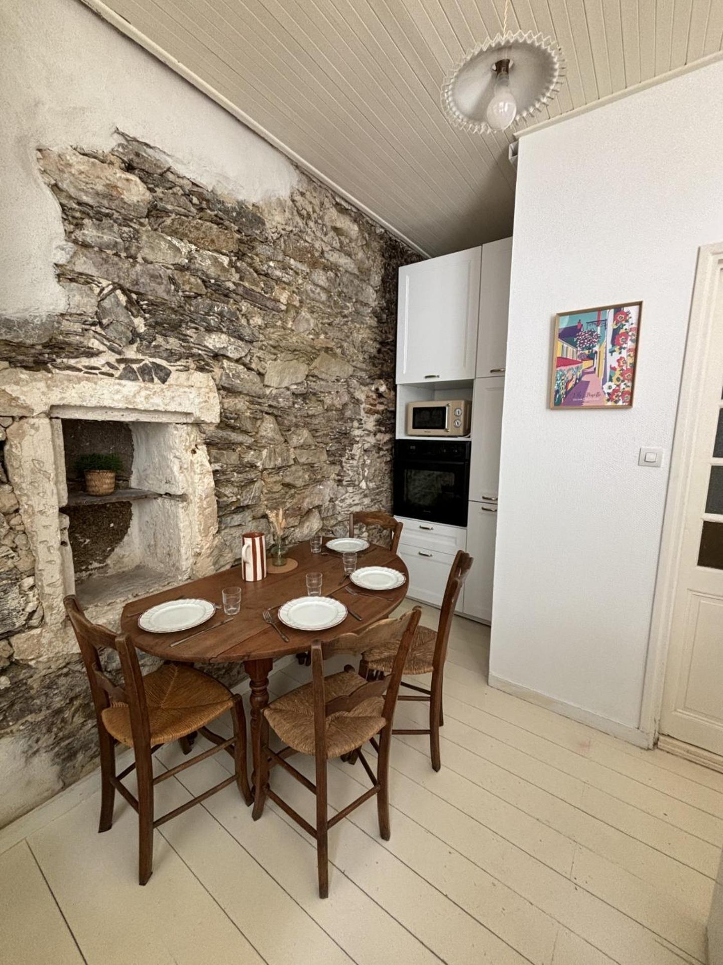 Gustave Charmant Appartement En Coeur De Ville A 20 Metres De La Mer Les Sables-d'Olonne Exterior photo